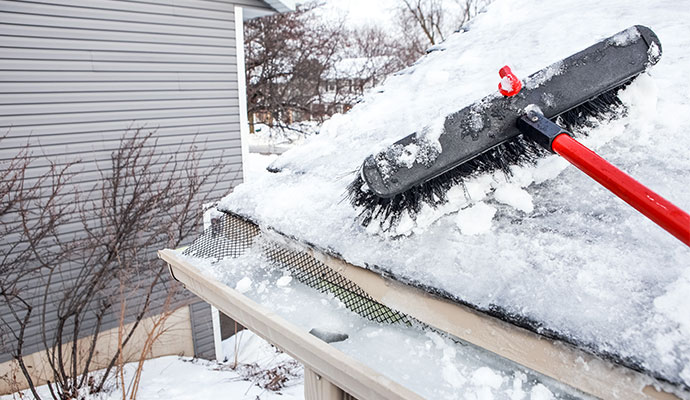 Heavy Snow & Ice Damage Restoration
